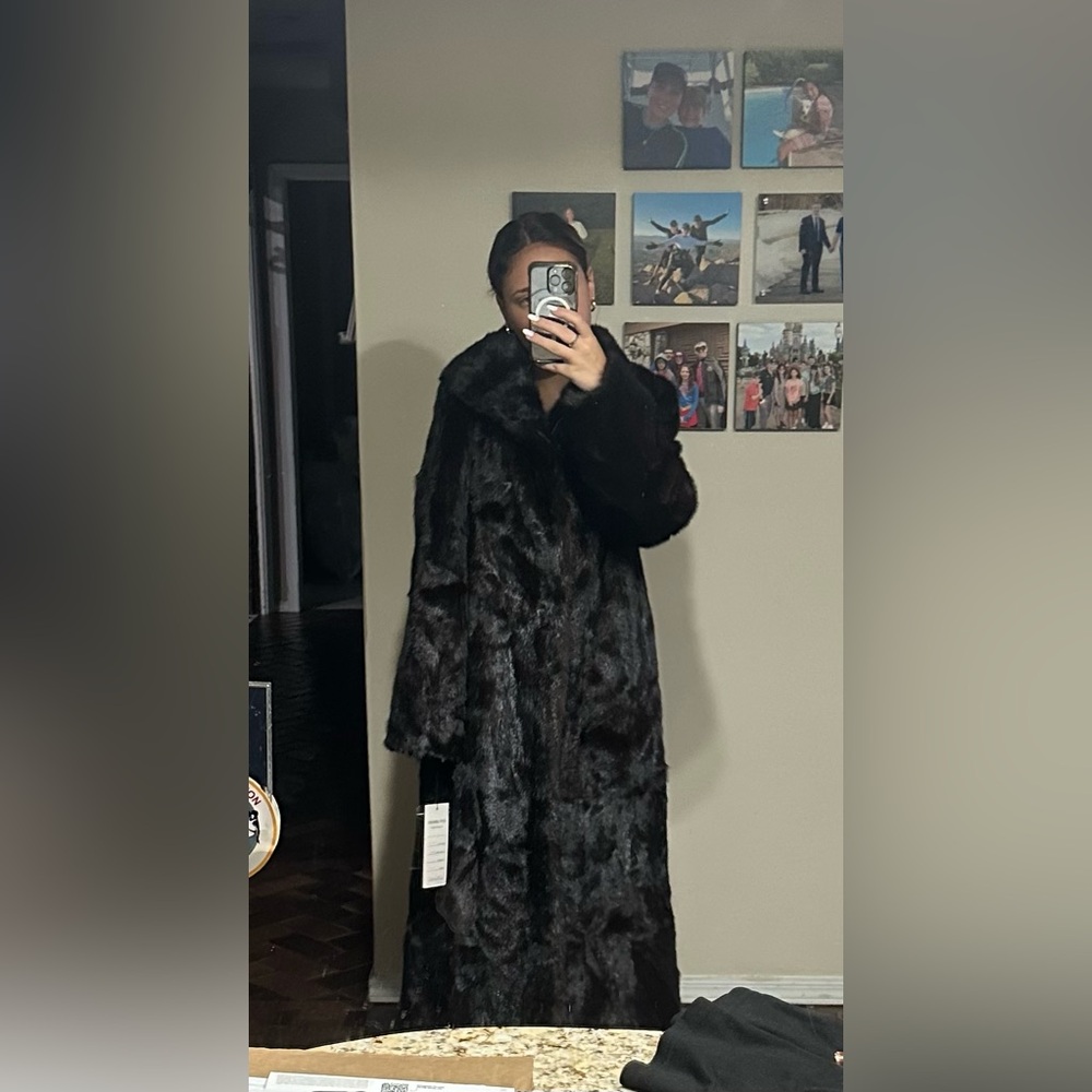 fur coat